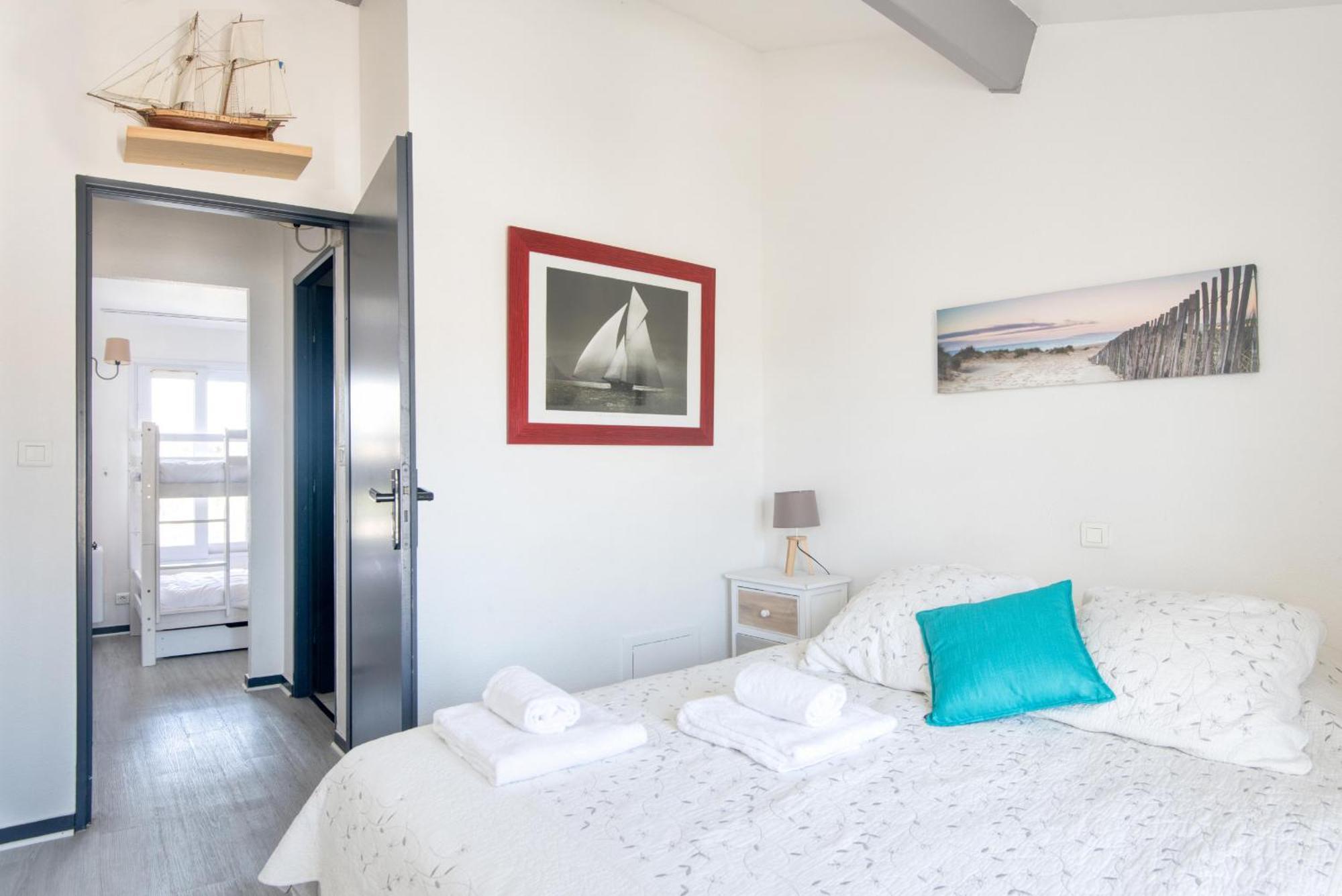 Appartement Valene La Flotte Bagian luar foto