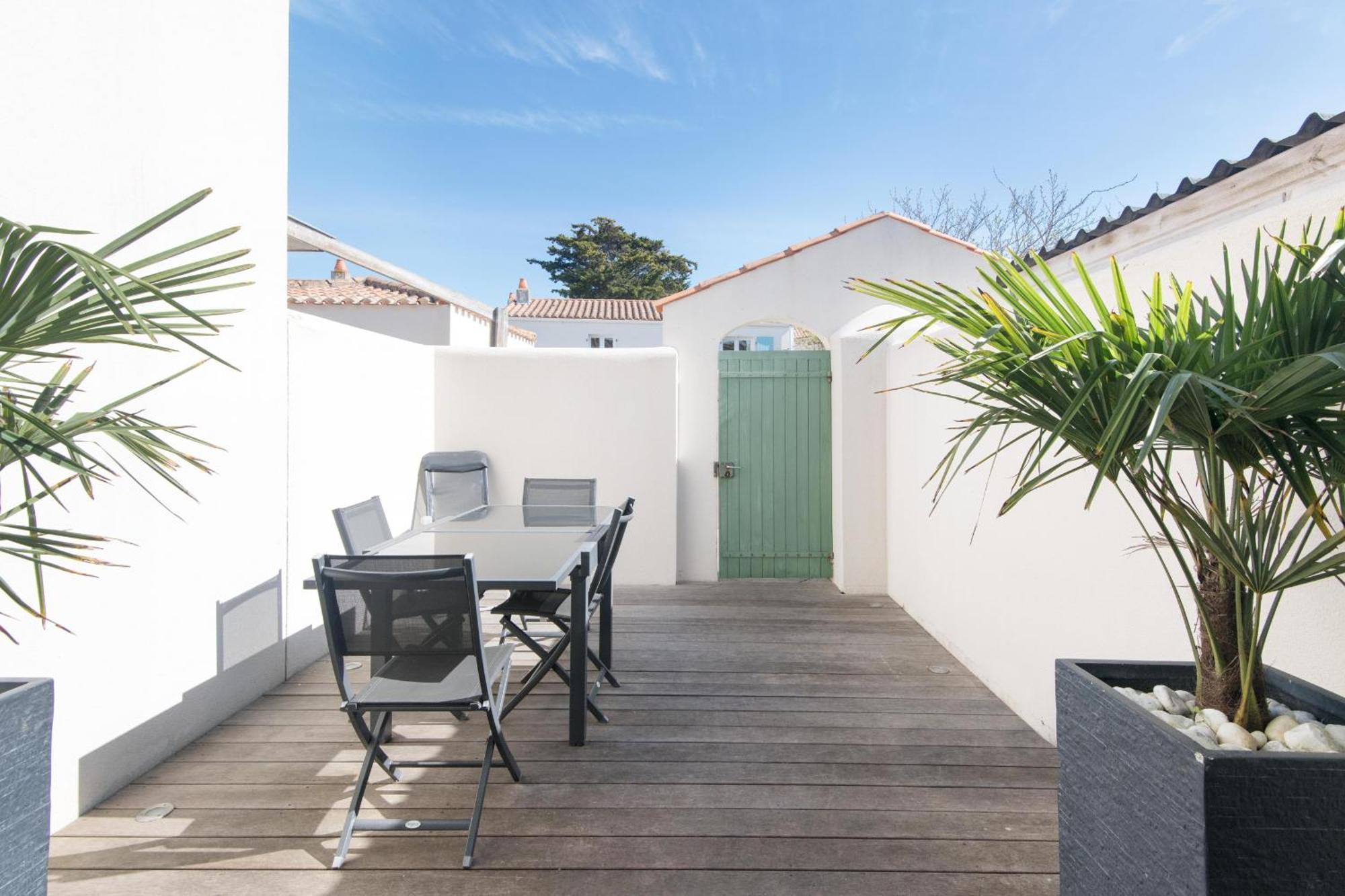 Appartement Valene La Flotte Bagian luar foto